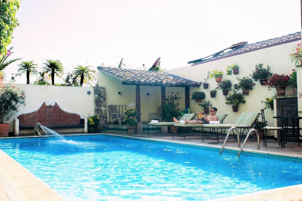 Hotel Casa Del Parque By Ahs Antigua Luaran gambar