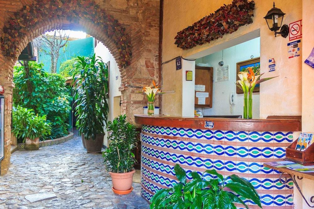 Hotel Casa Del Parque By Ahs Antigua Luaran gambar