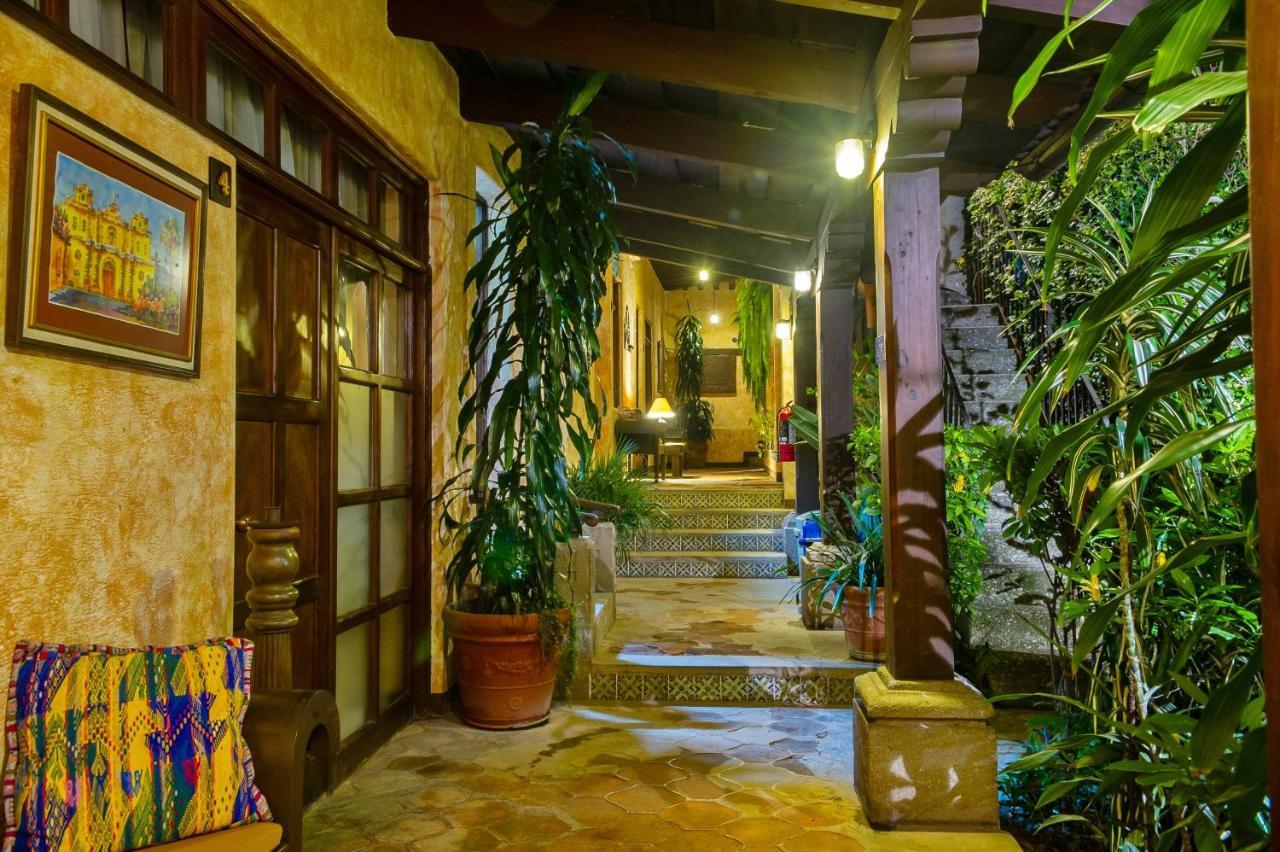 Hotel Casa Del Parque By Ahs Antigua Luaran gambar